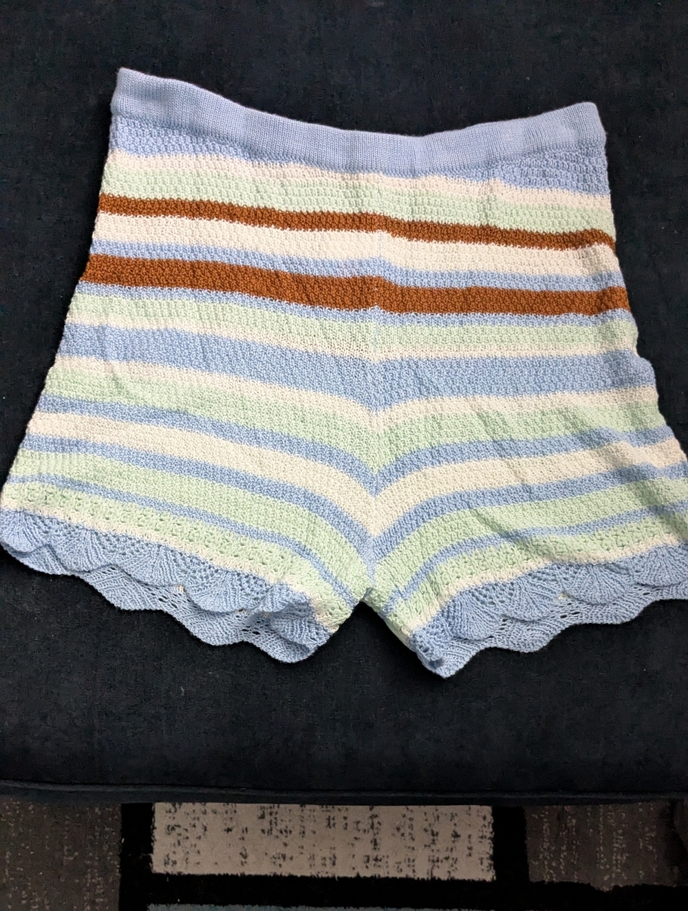 NWOT! No Comment Knit Stripped Shorts Size XL